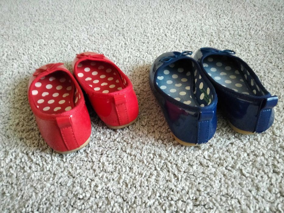 Sapatos menina novos