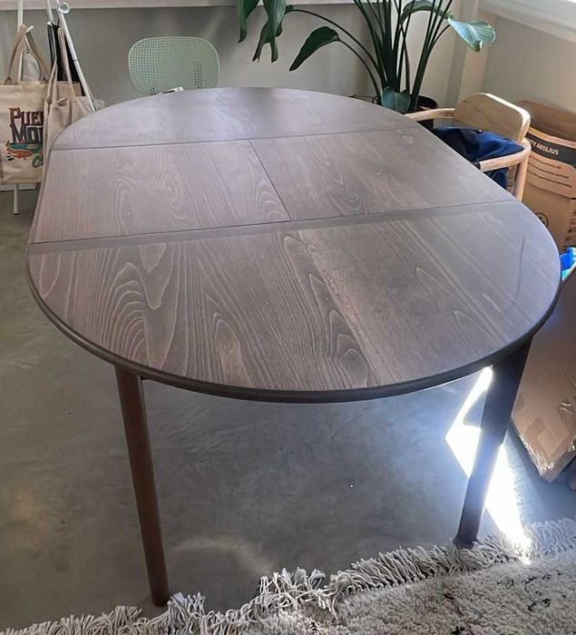 Extendable table | Mesa extensível