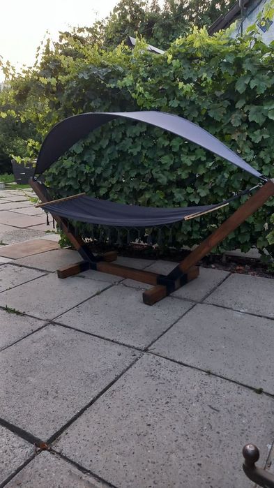 Гамак зі стійкой і накриттям