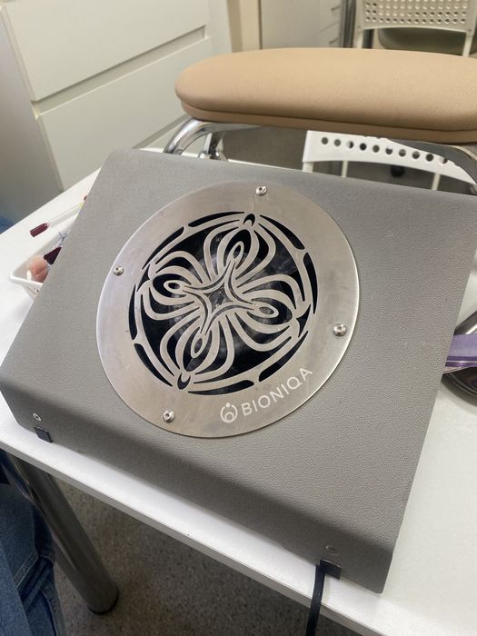 Витяжка Bioniqa стан гарний