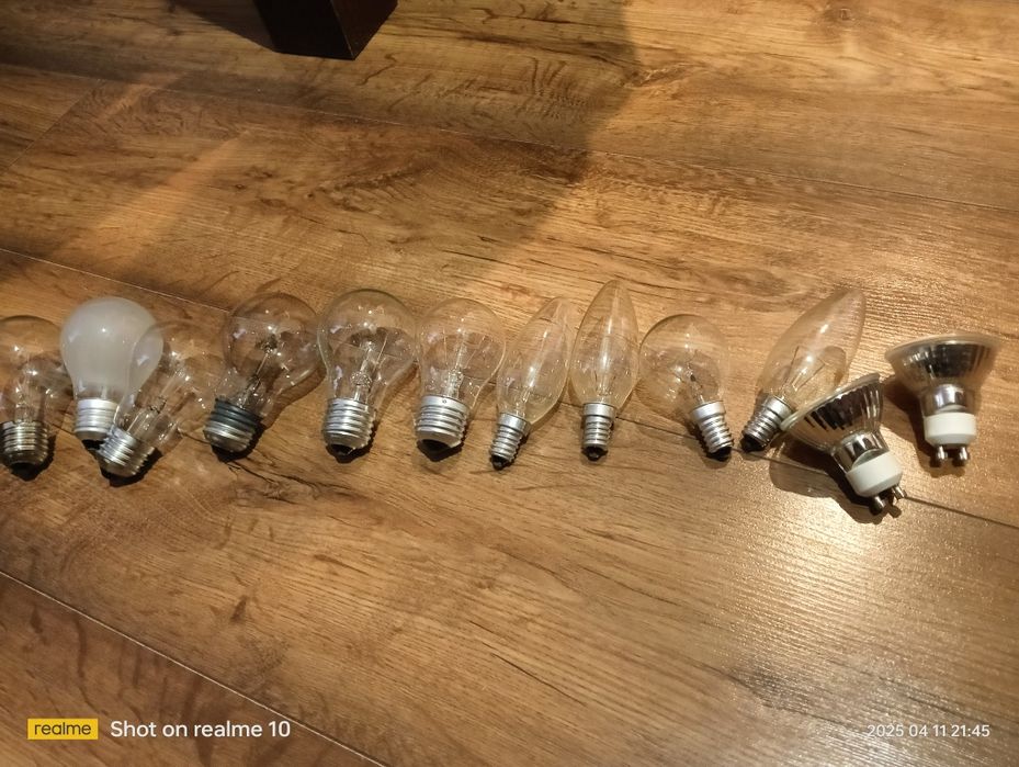 Żarówki gruby i cienki gwint