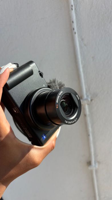 Sony ZV-F1 camera degital