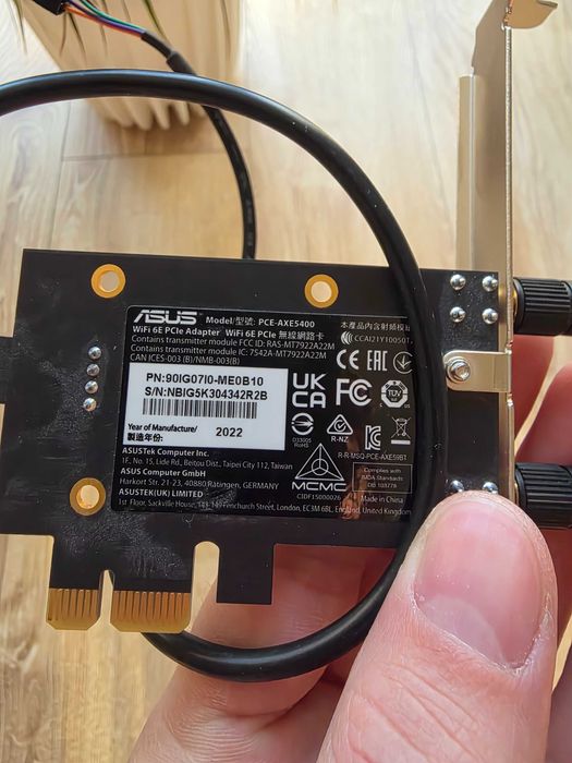 ASUS PCE-AXE5400 — karta sieciowa