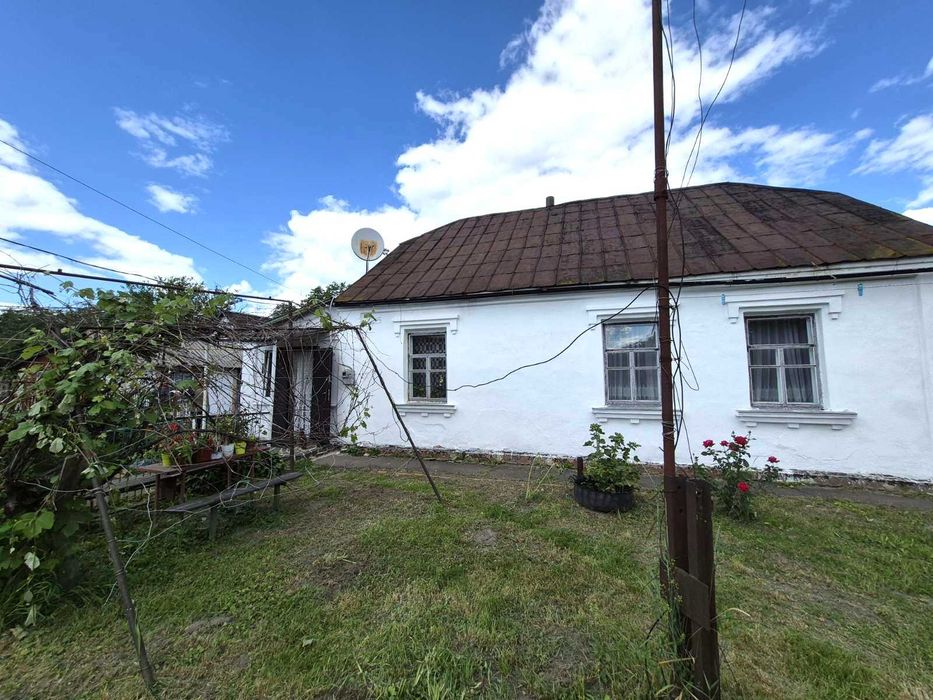 Продаж цегляного будинку біля базару, смт. Брусилів, ДЕРЖПРОГРАМИ