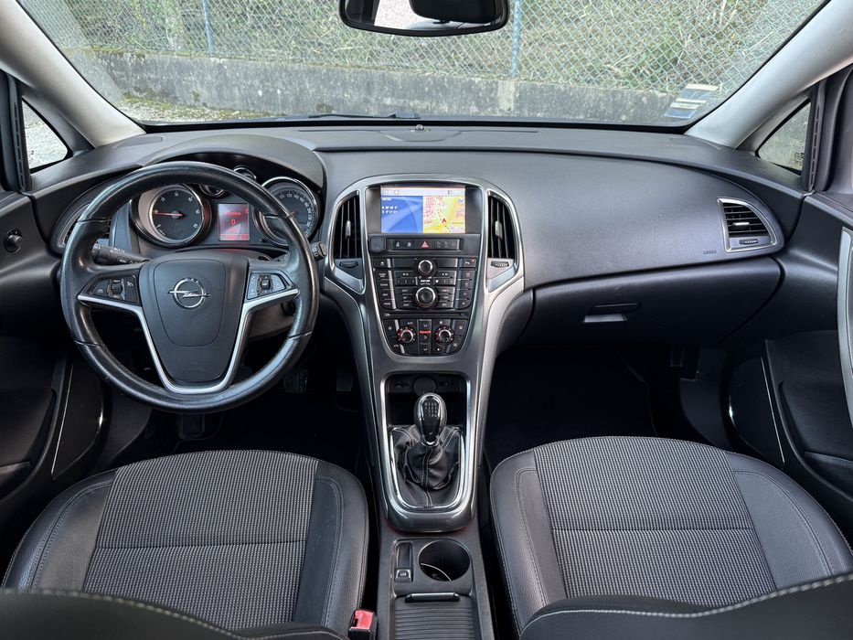 Opel Astra 1.7 CDTi | Nacional | Cosmo