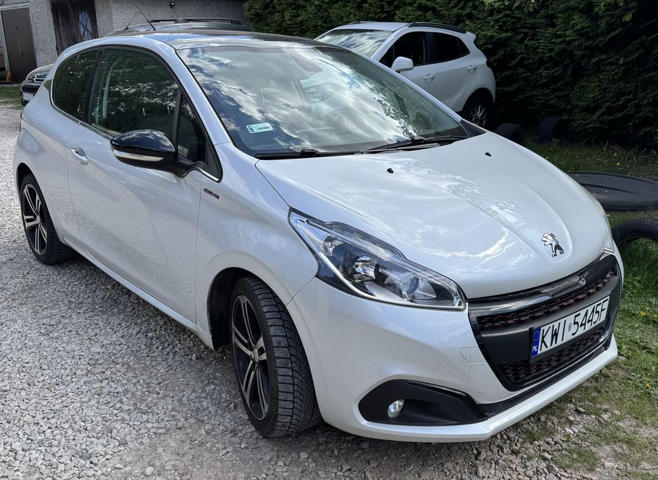 Peugeot 208 GT-LINE 1,2THP 2017r 120tys km biała perła szklany dach