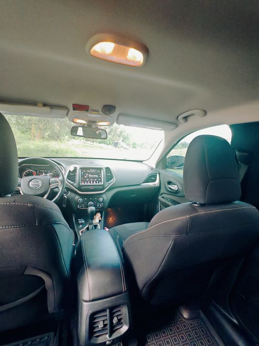 Jeep Cherokee KL  4*4   latitude 2016  ТЕРМІНОВИЙ ПРОДАЖ