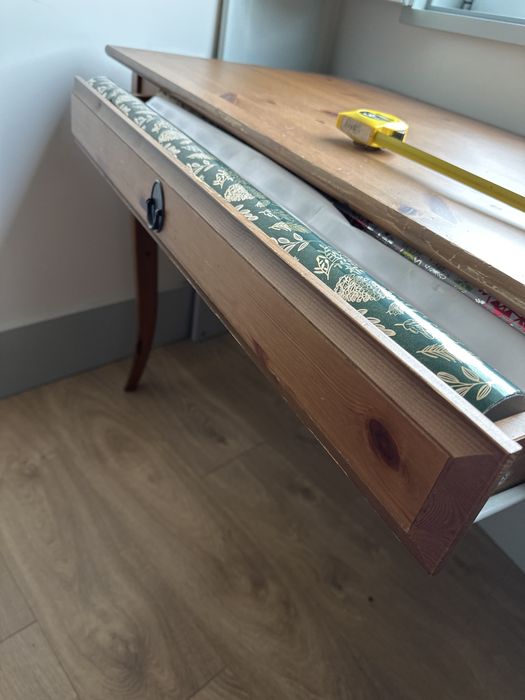 Mesa / secretaria Madeira
