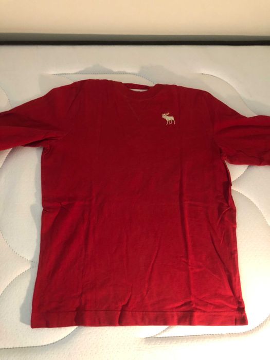 Camisola Abercrombie vermelha