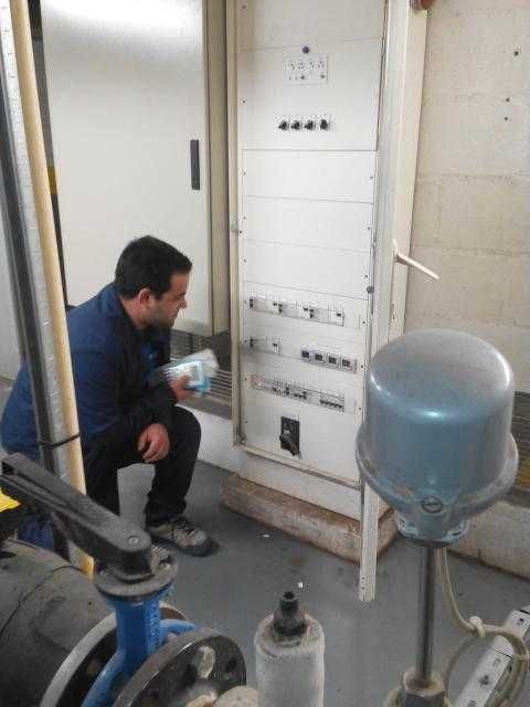 electricista , executa e repara instalações eléctricas, quadros eléctricos, avarias , condominios