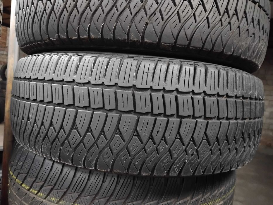 Шини бу 215/60 R17 BF Goodrich Urban Terrasn T/A Пара