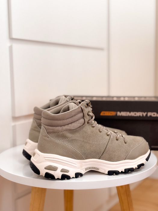 Черевики жіночі 38 Skechers