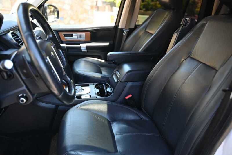 2016 Land Rover LR4 HSE LUX