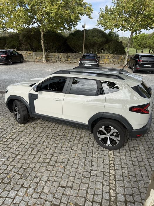 Dacia Duster Journey TCe GPL 2025 | 12.000 km | Nacional | Excelente Estado