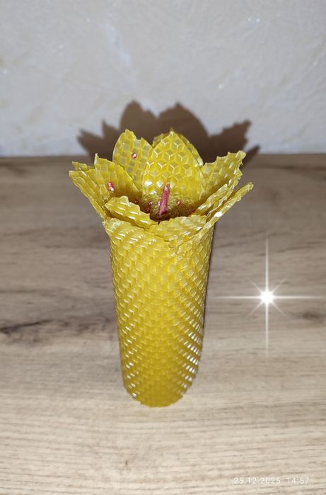 Свічки із вощини