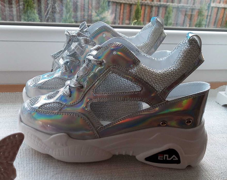 Buty wysoki koturn, goła pięta, srebrne - 24,5cm / rozmiar małe 39