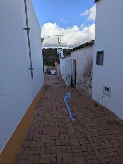 Edificio terreo ruina em Almada d Ouro Castro Marim