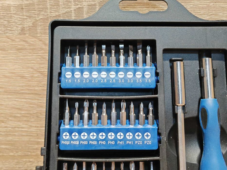 Zestaw wkrętaków precyzyjnych 42 w 1