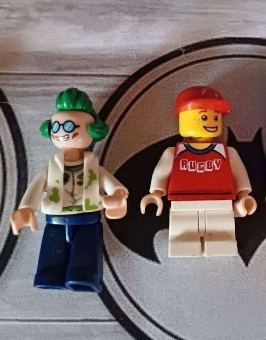 Набір Lego Batman аналог: бетмобіль+фігурки персонажів