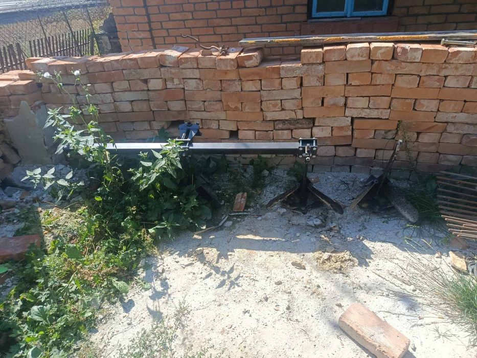 Продам трактор терміново.