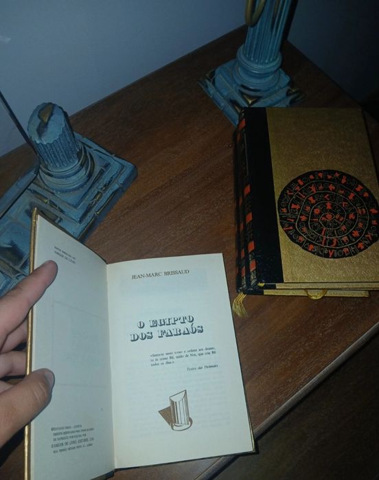 4 livros de Arqueologia / Palestina / Idade Média / Egipto / Grécia
-