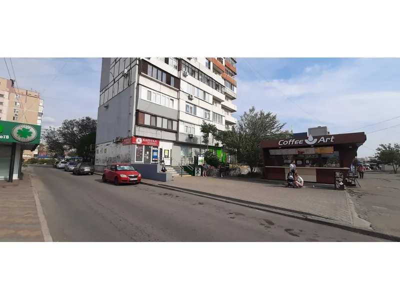Продаж комерційного приміщення 122,3 м² (колишній банк), вул. В. Українця (Новокузнецька) 12
