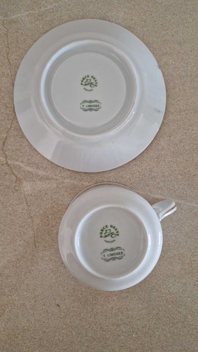 Conjunto Chávena e Pires T. Limoges, porcelana