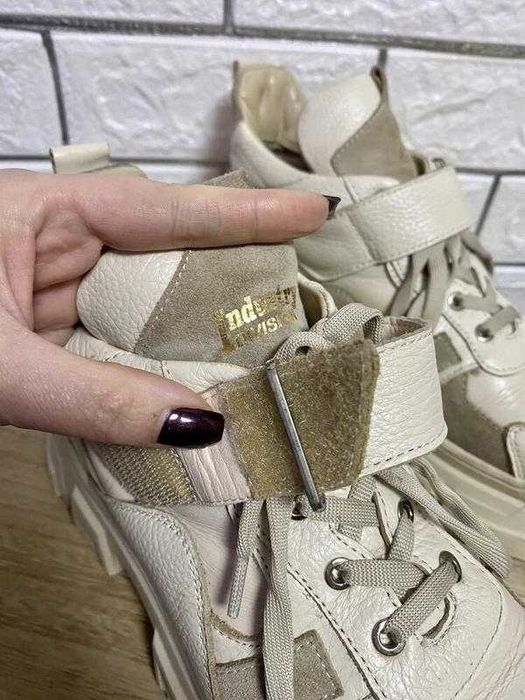 Черевики 38 р.-24.5 см