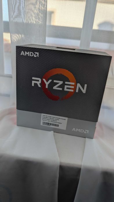 CPU Ryzen 9 3900XT 12 Core