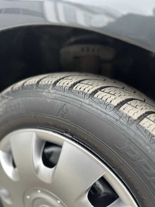 SEAT IBIZA 2008 року