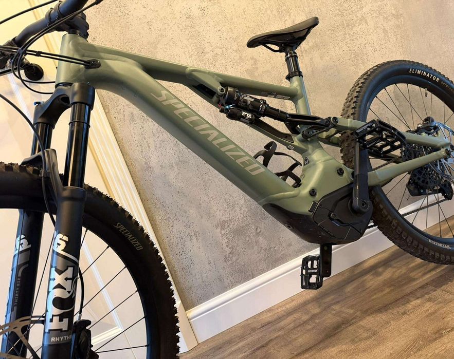 Продам майже новий велосипед Specialized Turbo Levo Comp Alloy