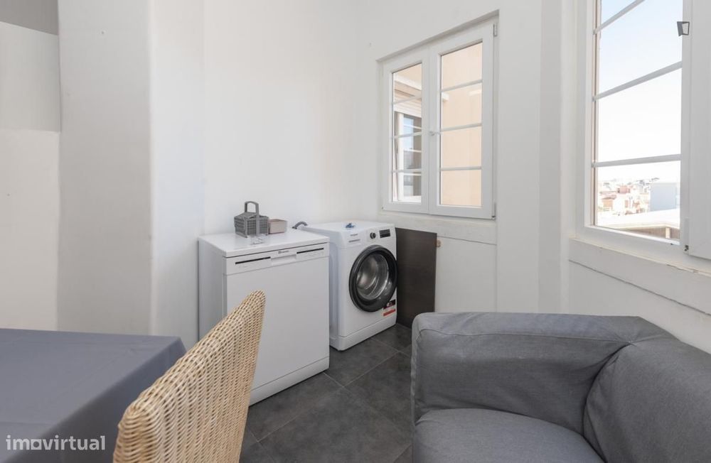 Quarto - localizado em Alameda Lisbon