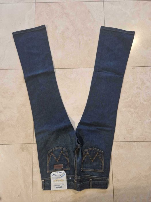 Nowe damskie spodnie jeansowe LEE dzwony rozmiar W26 L32