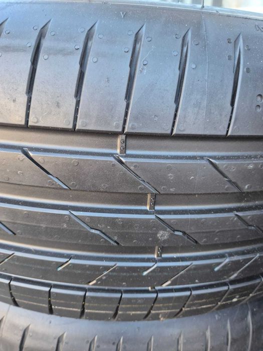 Комплект літніх шин Hankook Ventus evo SUV K137A 235/50 R19 Нові