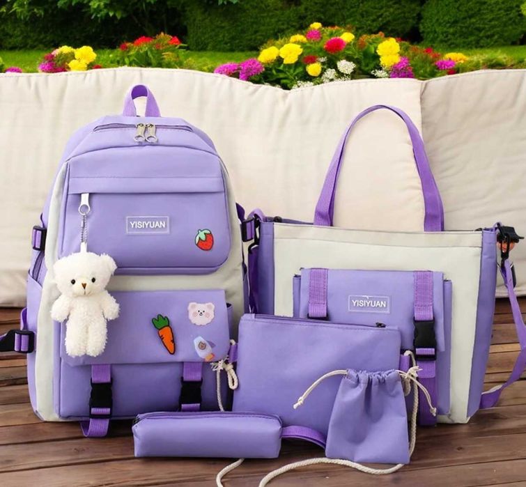 Шкільний рюкзак 1+4, новенький ціна вказана за комплект