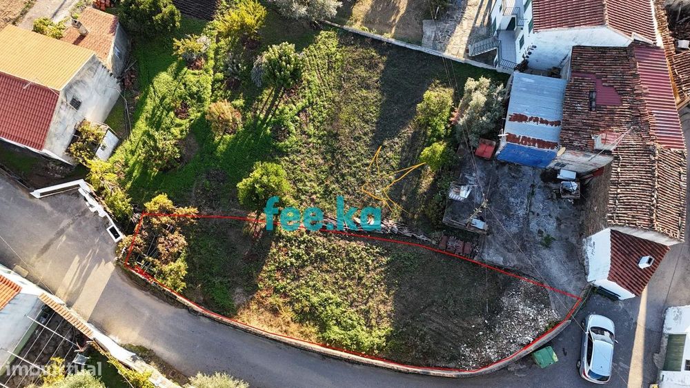 Terreno em Vale Figueira