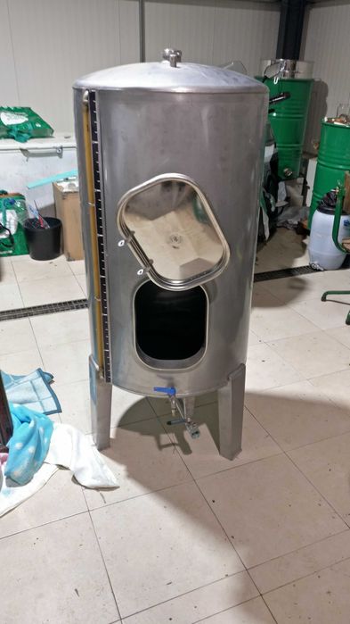 Cubas de inox com varias capacidades