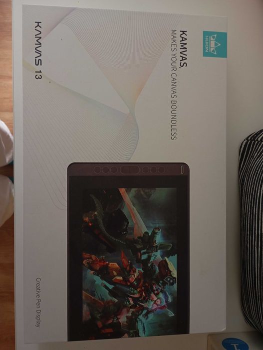 HUION KAMVAS 13 GS1331 – tablet graficzny z ekranem
