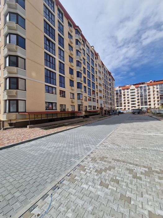 Жк 7я, продаж приміщення 38 метрів, найкраща локація, ключі на руках