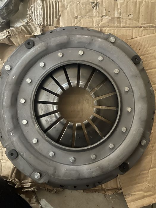 Щеплення ЗИЛ ЗІЛ 130 131 пелюсткове лепесткове сцепление