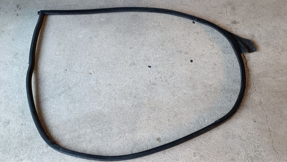 Borrachas de portas BMW E46 coupé.
Material usado em muito bom estado