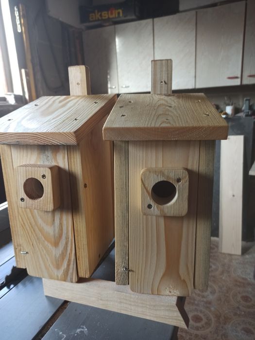 Budki lęgowe dla ptaków.