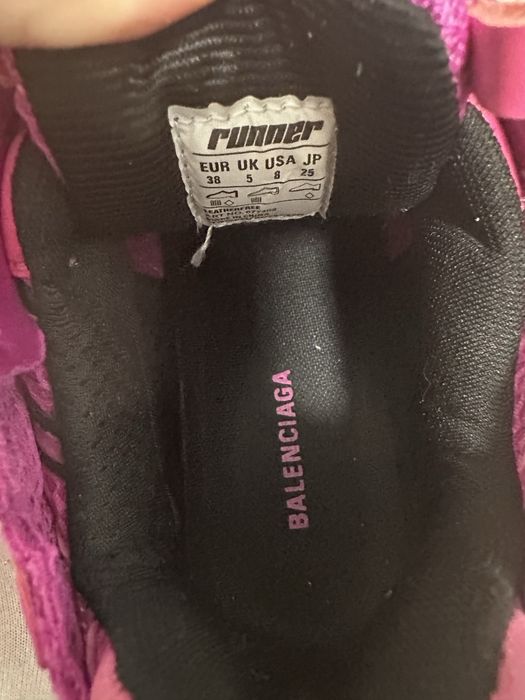 Balenciaga runner