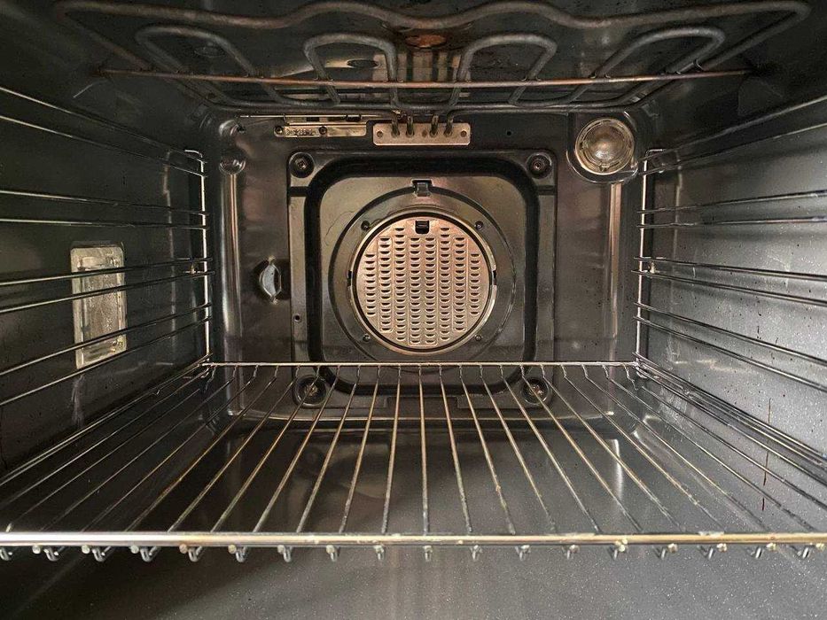 Electrolux вбудована духова шафа б/в