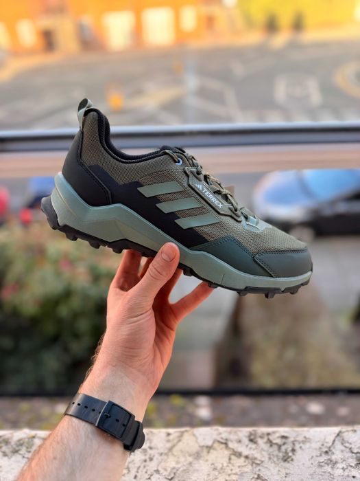 чоловічі кросівки для хайкінгу Adidas Terrex AX4