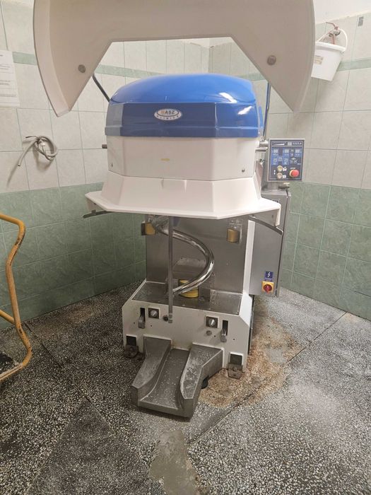 Miksery  wózki dzieże nadziewarka