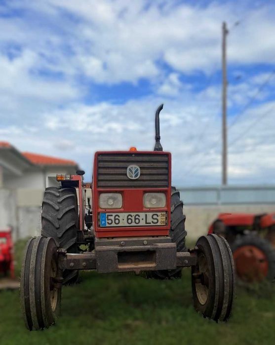 Trator New Holland 55-56