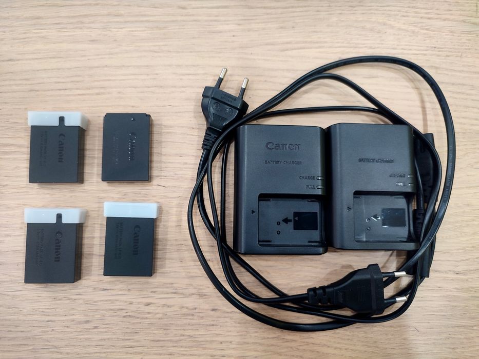4 Baterias Canon LP-E12, 2 carregadores (um deles Canon)