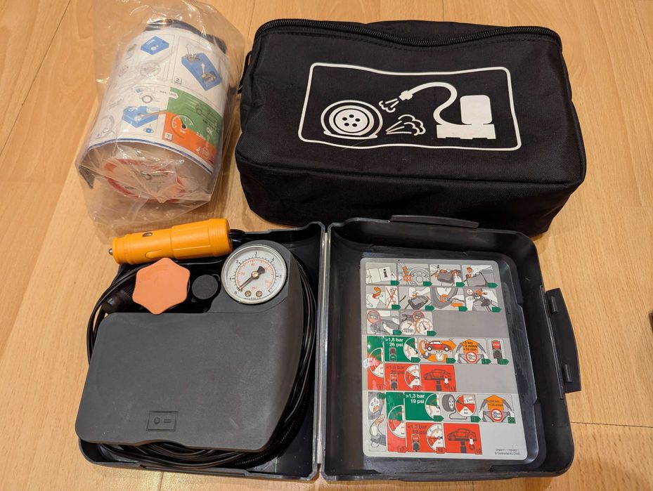 Компресор насос для підкачування шин Continental ContiMobilityKit