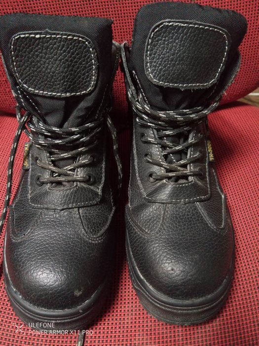 Взуття робоче розмір 40